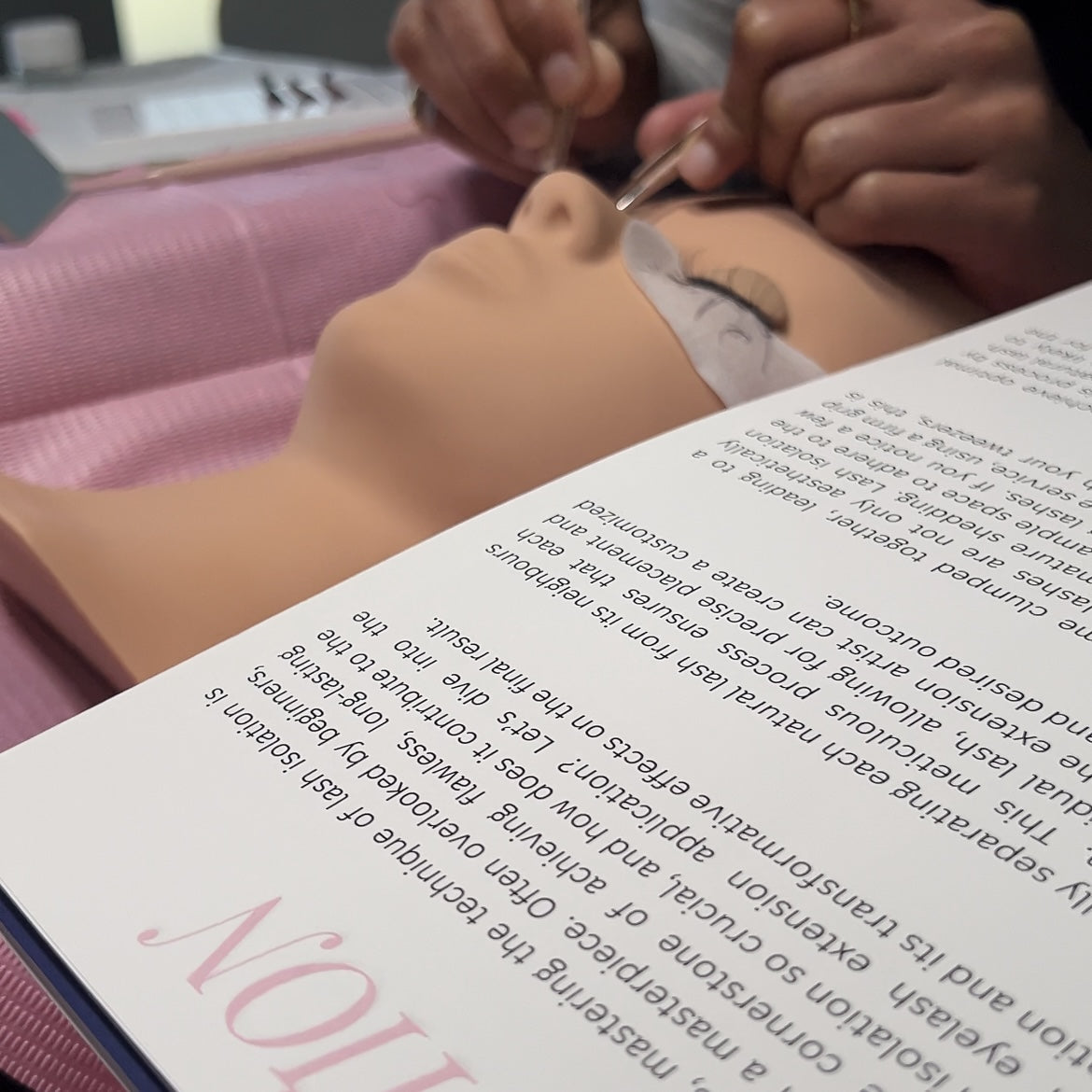 1 DAY IN PERSON LASH COURSE: VOLUME