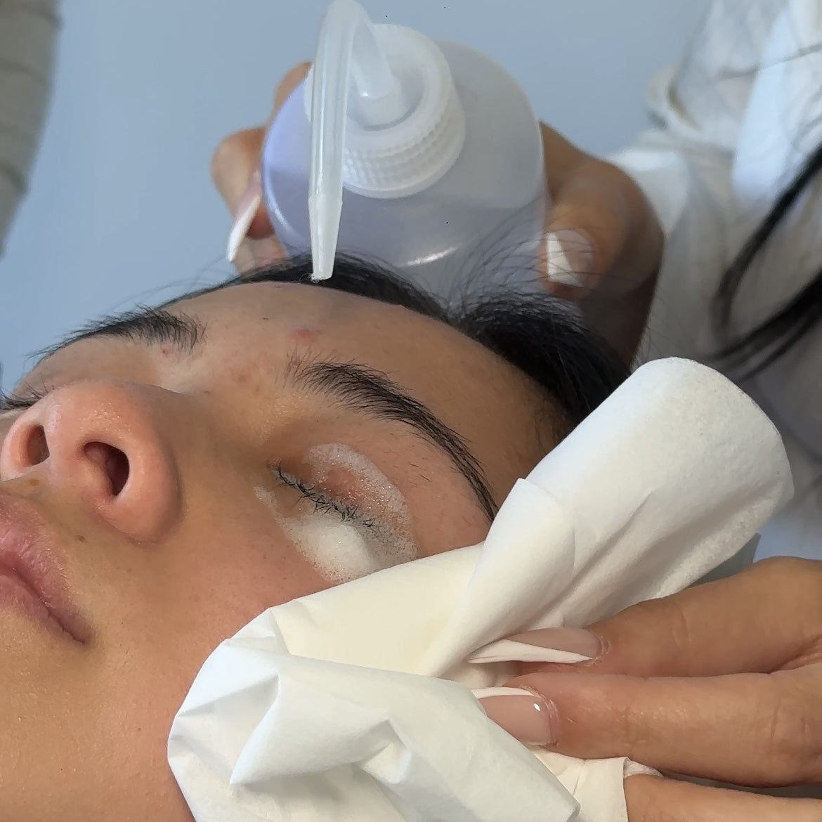 1 DAY IN PERSON LASH COURSE: MEGA VOLUME